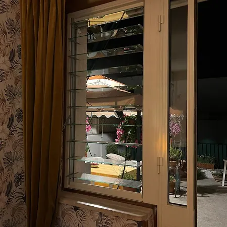 Dimora Dei Secli Feriehus